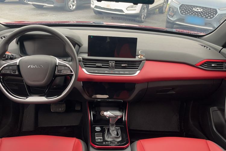 Used Dongfeng Aeolus Yixuan 2021 230T Automatic Zuiying Knight Edition Center Console