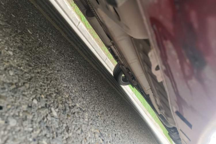 Used Dongfeng Aeolus Yixuan 2021 230T Automatic ZuiFeng Edition Chassis Front Left