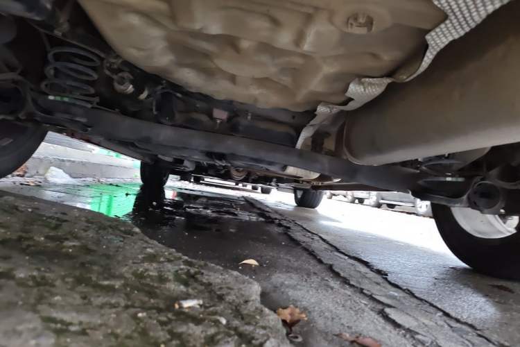 Used Dongfeng Aeolus Yixuan 2021 230T Automatic Zuiying Knight Edition Chassis Rear
