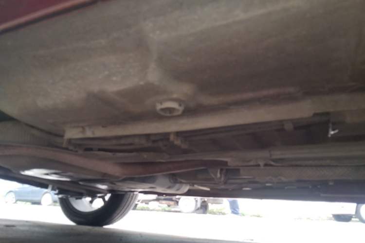 Used Dongfeng Aeolus Yixuan 2021 230T Automatic Chasing Shadow Edition Chassis Rear Right