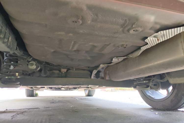 Used Dongfeng Aeolus Yixuan 2021 230T Automatic Zuiying Knight Edition Chassis Rear