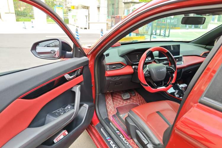 Used Dongfeng Aeolus Yixuan 2021 230T Automatic Zuiying Knight Edition Driver Seat