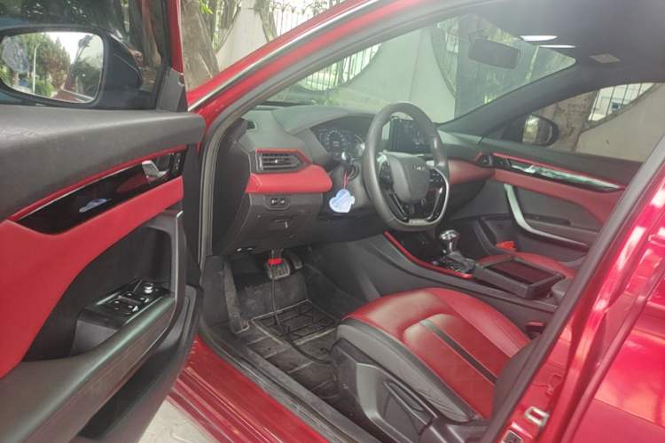 Used Dongfeng Aeolus Yixuan 2021 230T Automatic Zuiying Knight Edition Driver Seat