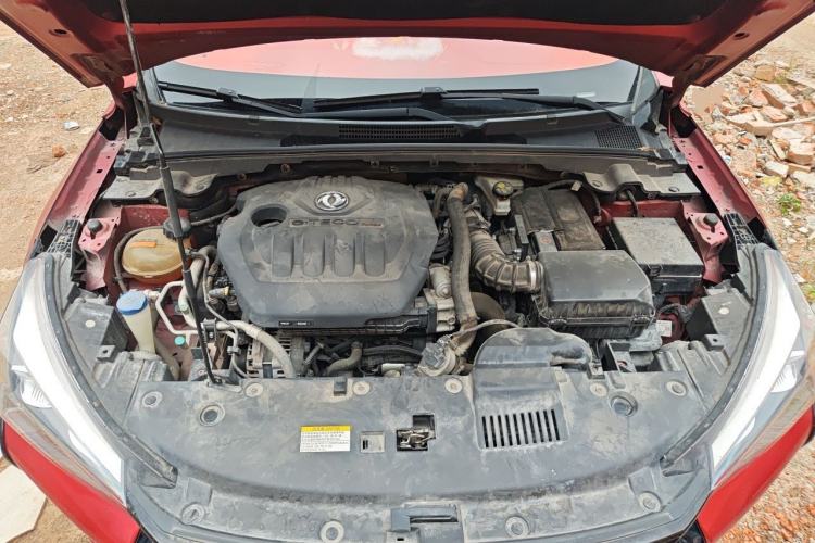Used Dongfeng Aeolus Yixuan 2021 230T Automatic Zuiying Knight Edition Engine Bay