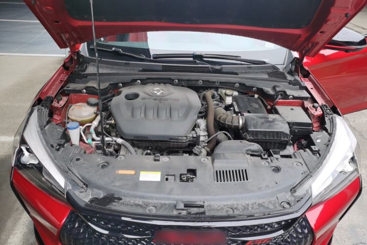 Used Dongfeng Aeolus Yixuan 2021 230T Automatic Zuiying Knight Edition Engine Bay