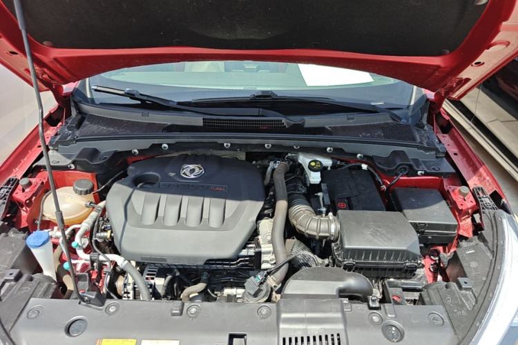 Used Dongfeng Aeolus Yixuan 2021 230T Automatic Zuiying Knight Edition Engine Bay