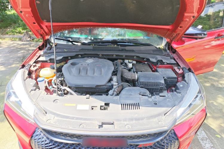 Used Dongfeng Aeolus Yixuan 2021 230T Automatic Zuiying Knight Edition Engine Bay