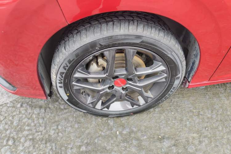 Used Dongfeng Aeolus Yixuan 2021 230T Automatic Zuiying Knight Edition Exterior 4