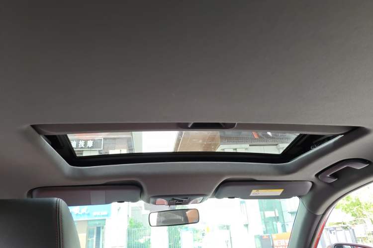 Used Dongfeng Aeolus Yixuan 2021 230T Automatic Zuiying Knight Edition Headliner