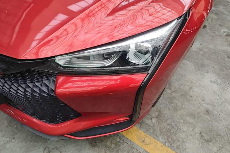 Used Dongfeng Aeolus Yixuan 2021 230T Automatic Zuiying Knight Edition Left Front Headlight