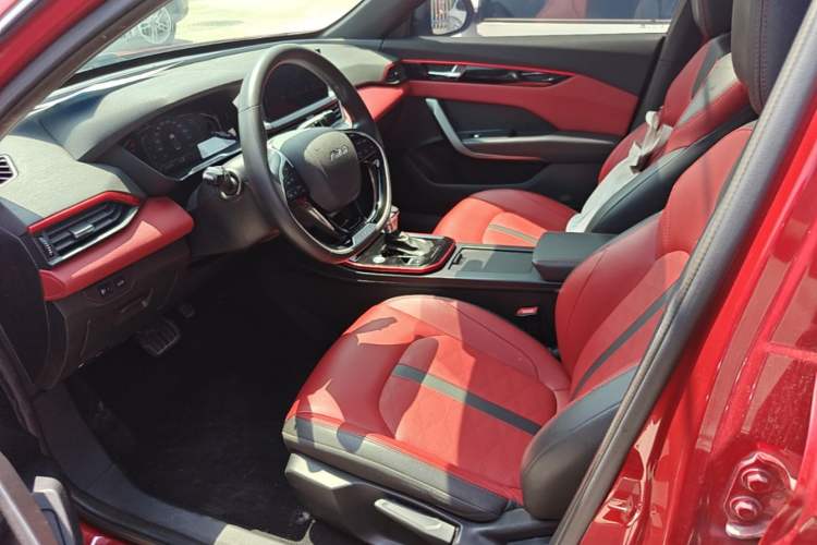 Used Dongfeng Aeolus Yixuan 2021 230T Automatic Zuiying Knight Edition Left Front Seat