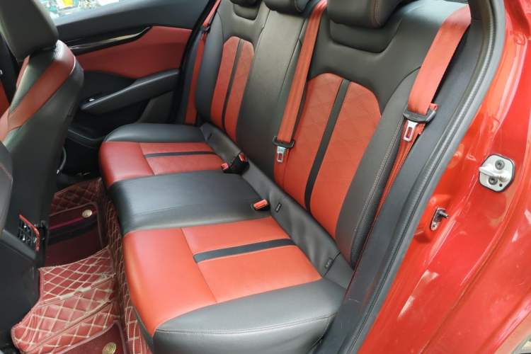 Used Dongfeng Aeolus Yixuan 2021 230T Automatic Zuiying Knight Edition Left Rear Seat