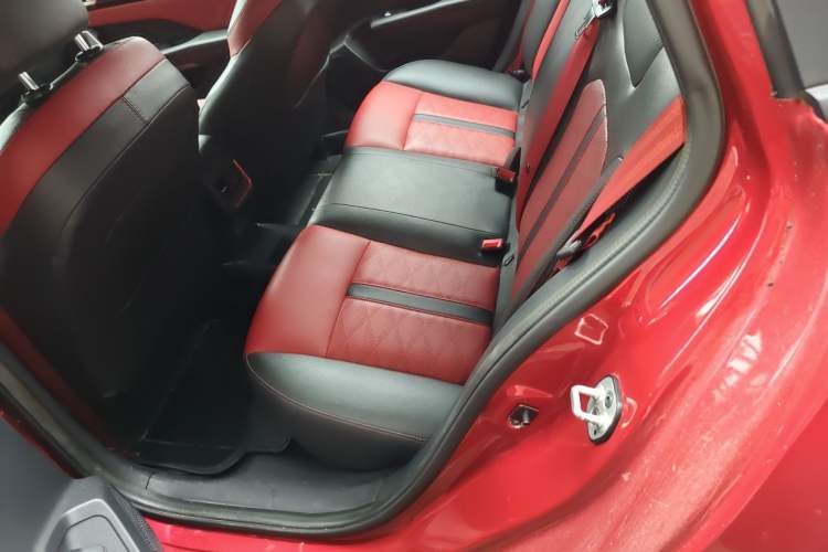 Used Dongfeng Aeolus Yixuan 2021 230T Automatic Zuiying Knight Edition Left Rear Seat
