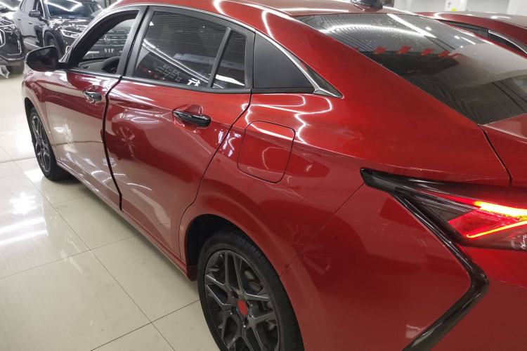 Used Dongfeng Aeolus Yixuan 2021 230T Automatic Hunter Edition Left Side