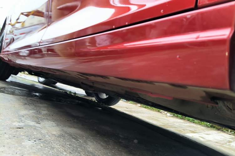 Used Dongfeng Aeolus Yixuan 2021 230T Automatic Zuiying Knight Edition Left Side Sill