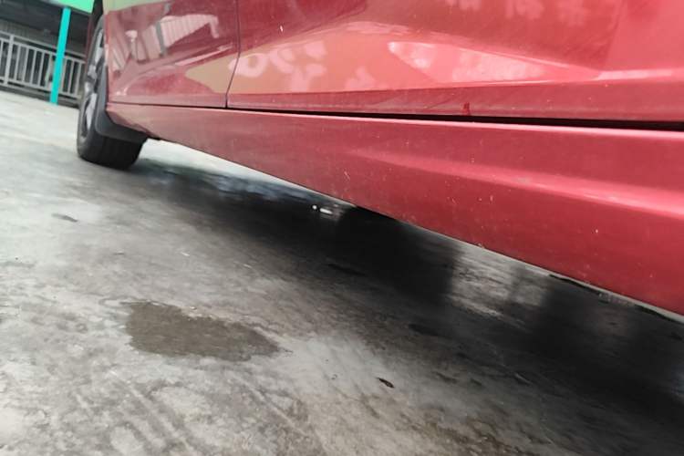 Used Dongfeng Aeolus Yixuan 2021 230T Automatic Zuiying Knight Edition Left Side Sill