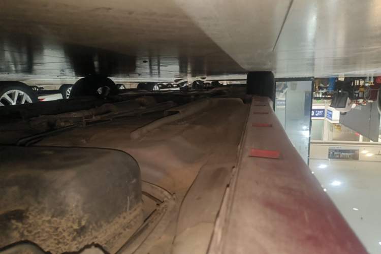 Used Dongfeng Aeolus Yixuan 2021 230T Automatic Zuiying Knight Edition Left Side Sill