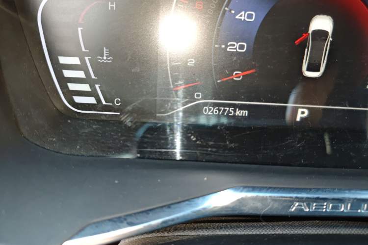 Used Dongfeng Aeolus Yixuan 2021 230T Automatic Zuiying Knight Edition Odometer Close Up