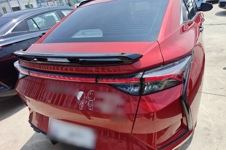 Used Dongfeng Aeolus Yixuan 2021 230T Automatic Zuiying Knight Edition Rear