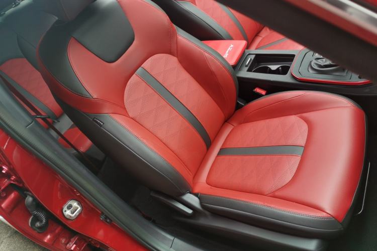 Used Dongfeng Aeolus Yixuan 2021 230T Automatic Zuiying Knight Edition Right Front Seat