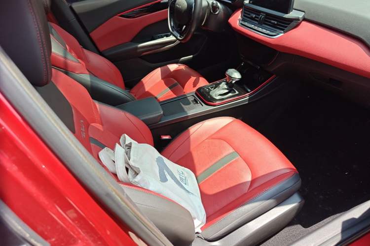 Used Dongfeng Aeolus Yixuan 2021 230T Automatic Zuiying Knight Edition Right Front Seat