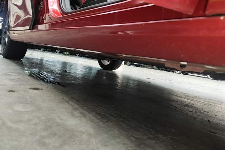 Used Dongfeng Aeolus Yixuan 2021 230T Automatic Zuiying Knight Edition Right Side Sill