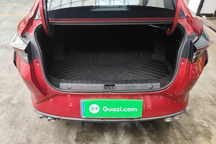 Used Dongfeng Aeolus Yixuan 2021 230T Automatic Zuiying Knight Edition Trunk