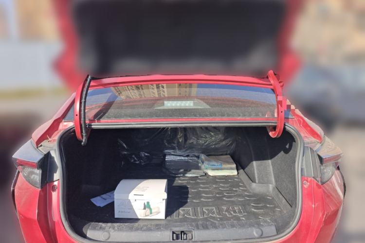 Used Dongfeng Aeolus Yixuan 2021 230T Automatic Hunter Edition Trunk