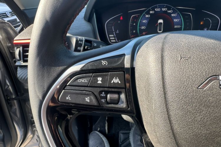 Used Dongfeng Aeolus Yixuan 2021 230T Automatic Dream-Chasing Edition Interior 6