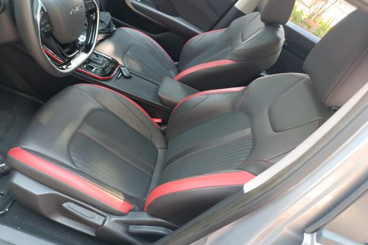 Used Dongfeng Aeolus Yixuan 2021 230T Automatic Glory Edition Left Front Seat