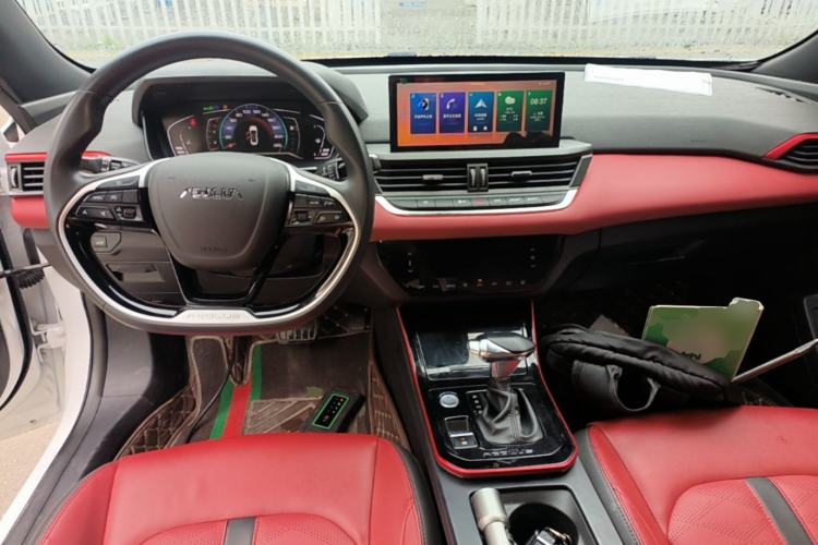 Used Dongfeng Aeolus Yixuan 2021 230T Automatic Hunter Edition Center Console