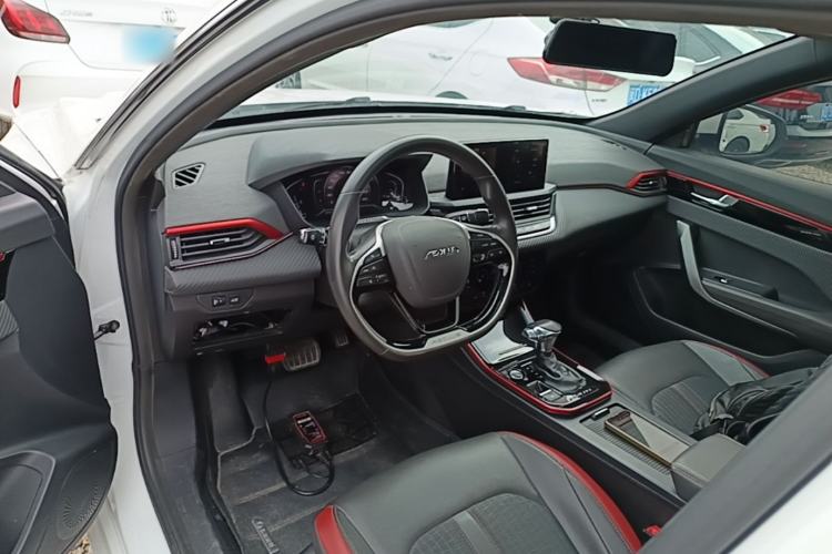 Used Dongfeng Aeolus Yixuan 2021 230T Automatic Glory Edition Center Console