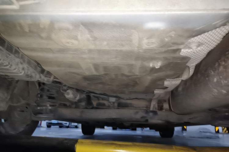 Used Dongfeng Aeolus Yixuan 2021 230T Automatic Zuiying Knight Edition Chassis Rear