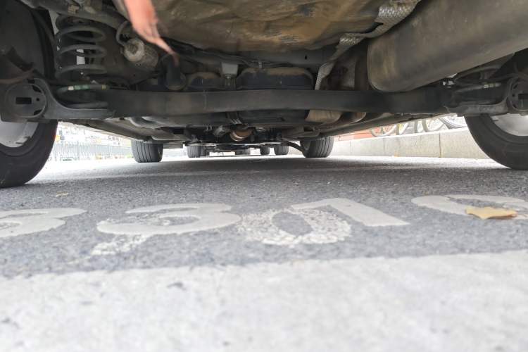 Used Dongfeng Aeolus Yixuan 2021 230T Automatic Glory Edition Chassis Rear