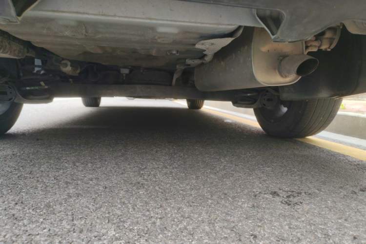 Used Dongfeng Aeolus Yixuan 2021 230T Automatic Zuiqing Edition Chassis Rear