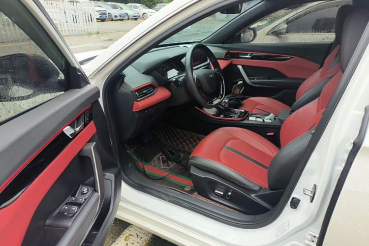 Used Dongfeng Aeolus Yixuan 2021 230T Automatic Hunter Edition Driver Seat