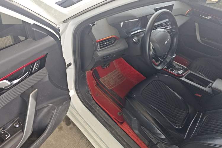 Used Dongfeng Aeolus Yixuan 2021 230T Automatic Chasing Shadow Edition Driver Seat
