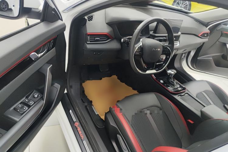Used Dongfeng Aeolus Yixuan 2021 230T Automatic Zuiqing Edition Driver Seat