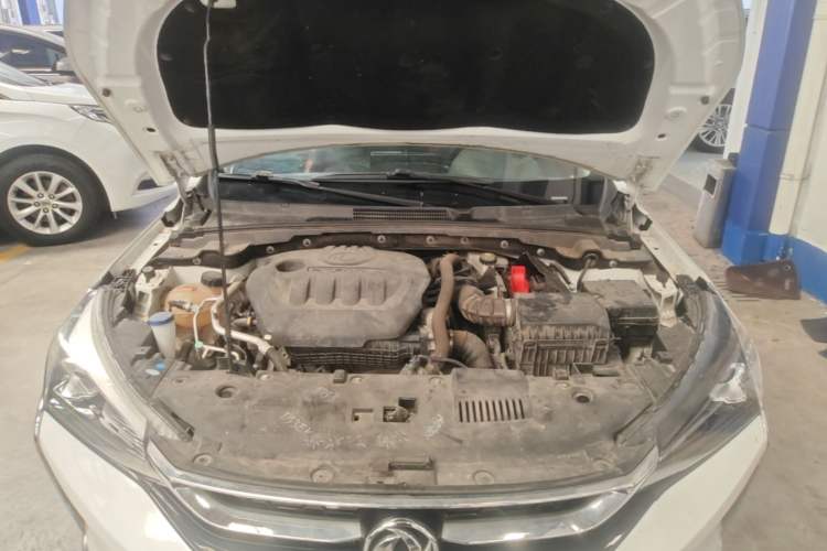 Used Dongfeng Aeolus Yixuan 2021 230T Automatic ZuiFeng Edition Engine Bay