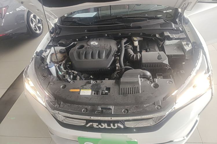 Used Dongfeng Aeolus Yixuan 2021 230T Automatic ZuiFeng Edition Engine Bay