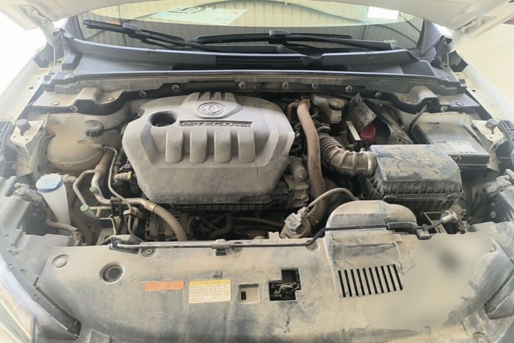 Used Dongfeng Aeolus Yixuan 2021 230T Automatic Hunter Edition Engine Bay