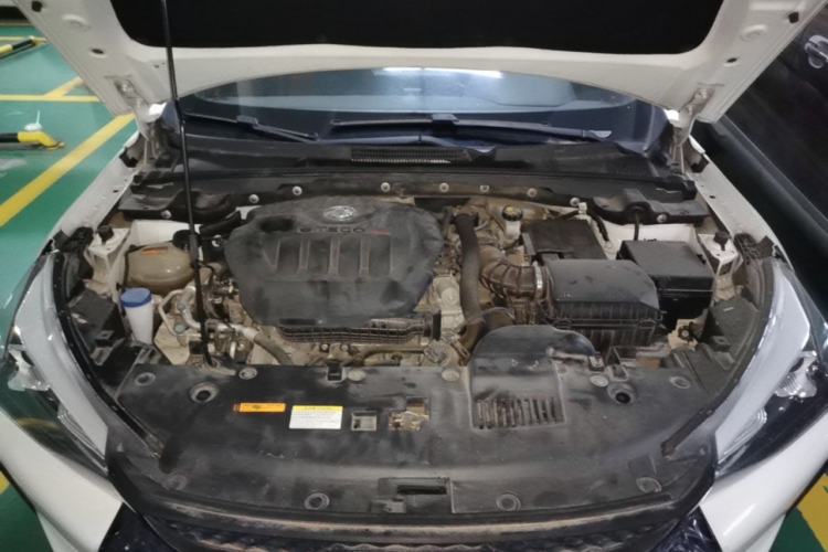 Used Dongfeng Aeolus Yixuan 2021 230T Automatic Zuiying Knight Edition Engine Bay