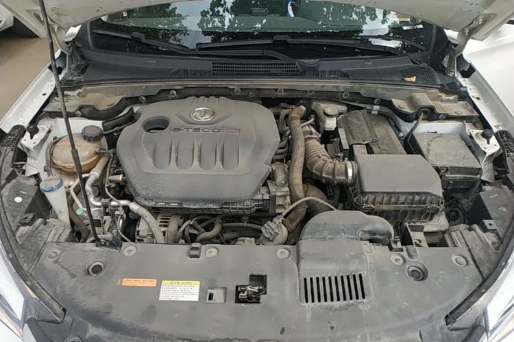 Used Dongfeng Aeolus Yixuan 2021 230T Automatic Chasing Shadow Edition Engine Bay