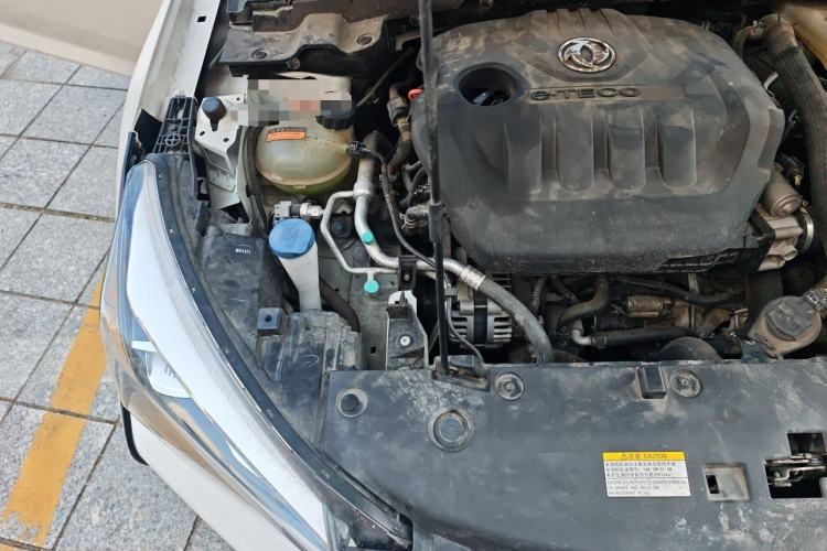Used Dongfeng Aeolus Yixuan 2021 230T Automatic Zuiying Knight Edition Engine Bay Right