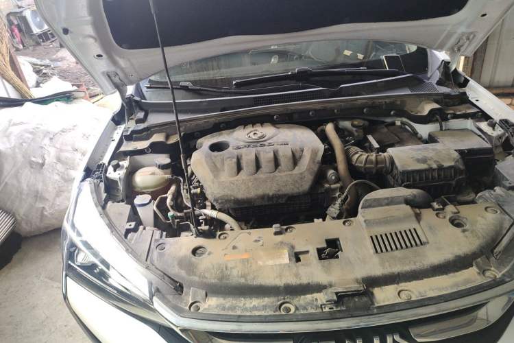 Used Dongfeng Aeolus Yixuan 2021 230T Automatic ZuiFeng Edition Engine Bay Right