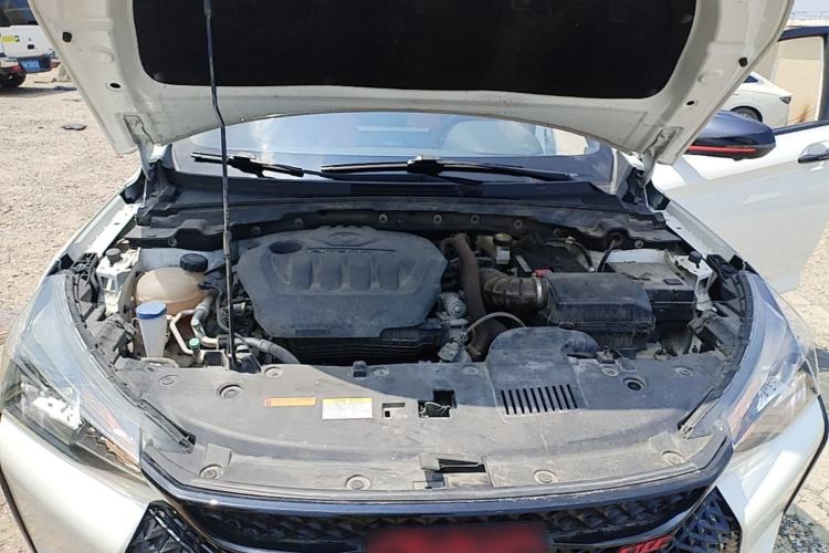 Used Dongfeng Aeolus Yixuan 2021 230T Automatic Hunter Edition Engine Bay