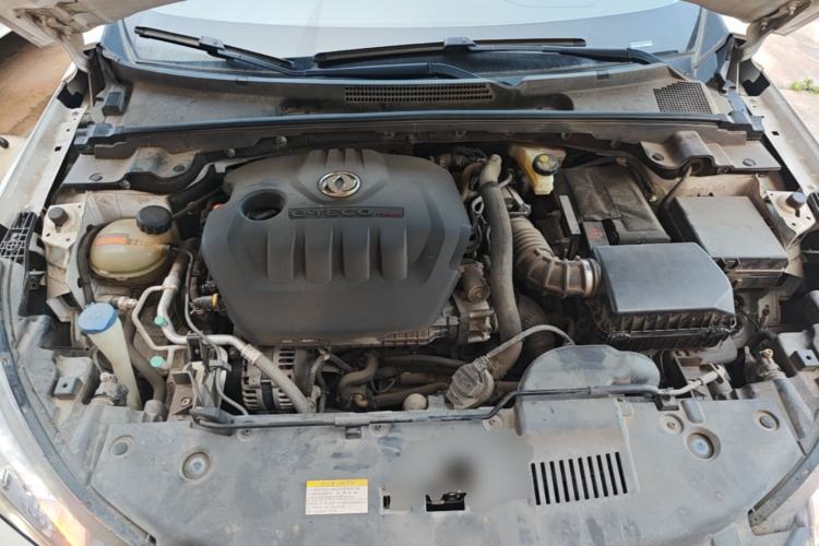 Used Dongfeng Aeolus Yixuan 2021 230T Automatic Dream-Chasing Edition Engine Bay