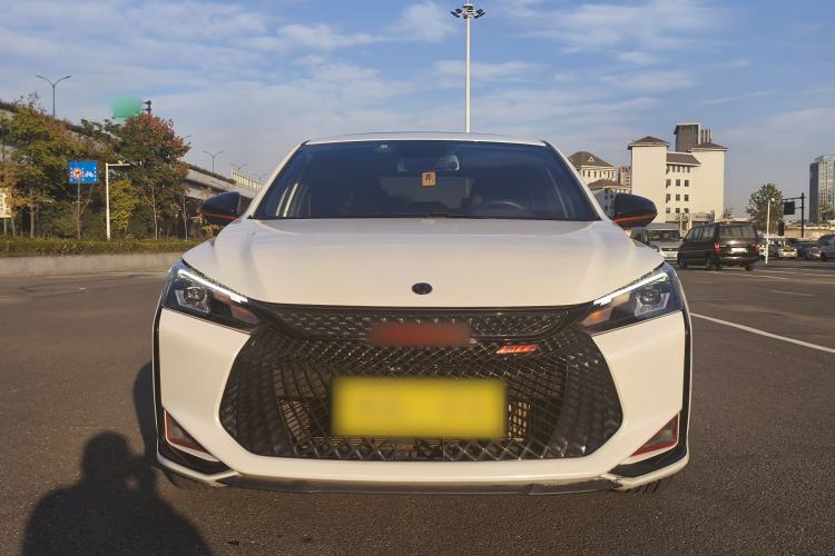Used Dongfeng Aeolus Yixuan 2021 230T Automatic Zuiying Knight Edition Exterior 1