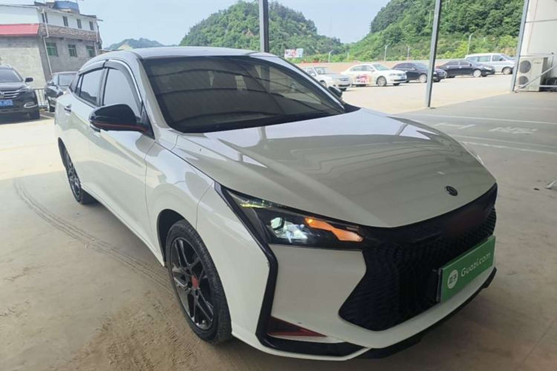 Used Dongfeng Aeolus Yixuan 2021 230T Automatic Hunter Edition Exterior 1