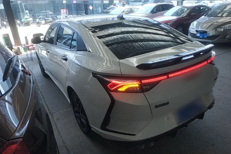 Used Dongfeng Aeolus Yixuan 2021 230T Automatic Zuiying Knight Edition Exterior 2